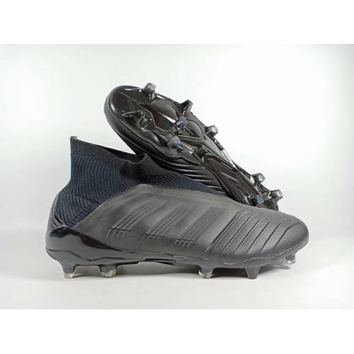 Jual Sepatu Bola Adidas Predator Full Black FG Kota Cirebon