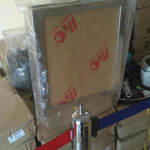 Gambar Frame A4 Tiang Antrian Stainless dari Tiang Antrian Stainless undefined Tokopedia