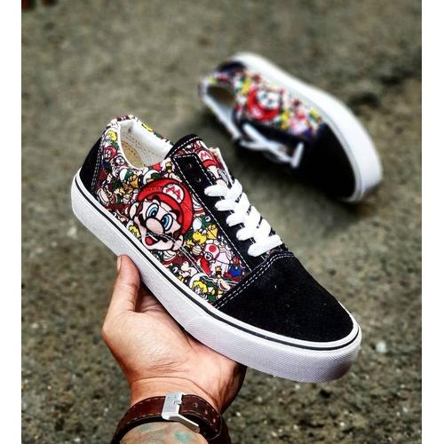 mono color vans