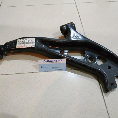Promo lower arm kanan Toyota soluna Original 4806810110 Jakarta