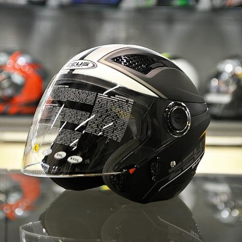 Foto Produk ZEUS ZS610 MBLK SILVER 0017 | HELM MOTOR ZS 610 ZS-610 | GM MDS KYT dari GlintzGarage