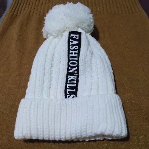 Jual Fashion Kills Knit Hat - White 