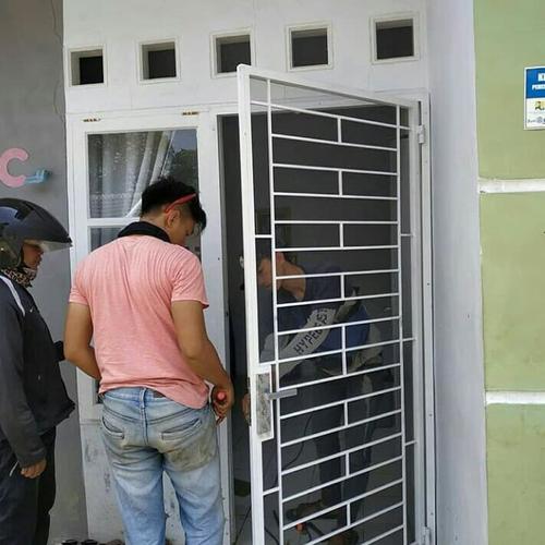Jual Pintu Teralis Minimalis - Kota Tangerang Selatan - MADUN