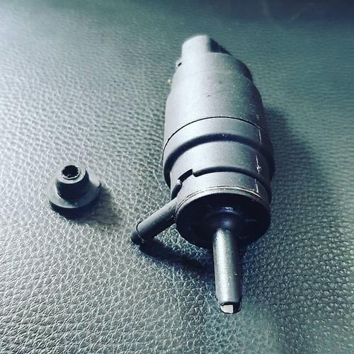Foto Produk NEW Washer Pump BMW e30 e36 e34 e31 e24 dari Abendi88