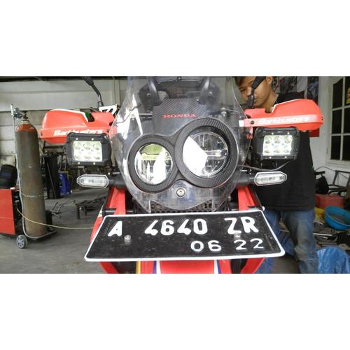 Foto Produk M15 Bracket Lampu CRF 250 RALLY dari Thrill Bitz