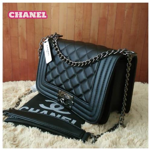Foto Produk Tas import cewek, Tas Slempang Rantai Wanita Branded Channel Boy Black dari Rizal andhika
