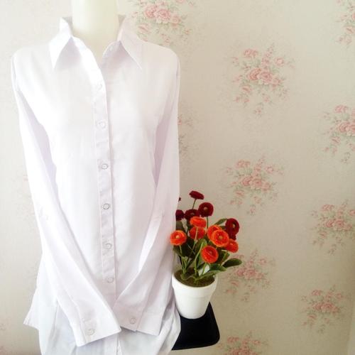 Foto Produk Kemeja blus wanita putih polos silk tosibo japan body panjang dari Orlenachang