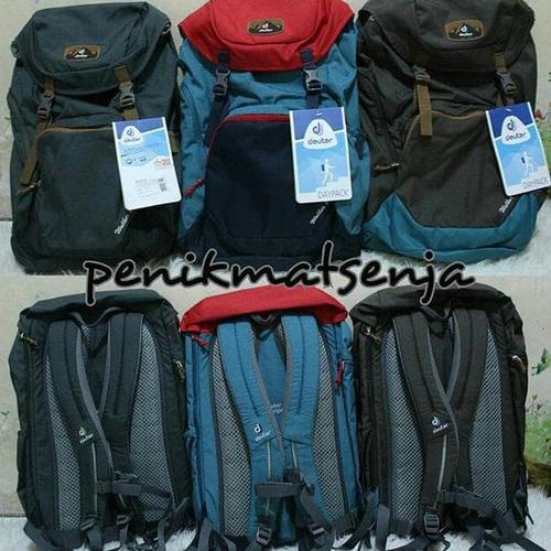 deuter daypack walker