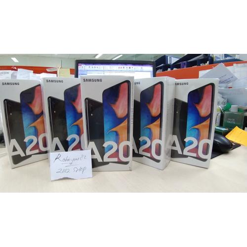 Foto Produk SAMSUNG GALAXY A20 3/32 100% NEW & SEGEL GARANSI RESMI SEIN - Hitam dari robinyoes82