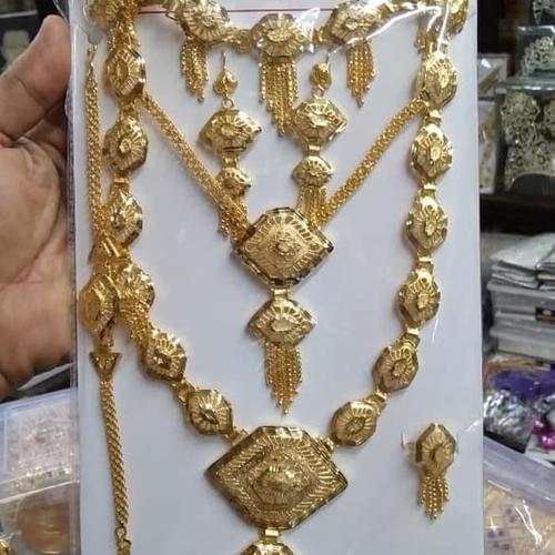 Foto Produk Assesories Kalung susun ,Anting,cincin satu set eklusive dari rin mall