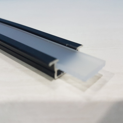 Foto Produk Lis LED List Rel Rumah Lampu LED Strip Alumunium Acrylic Cover HITAM dari Natz