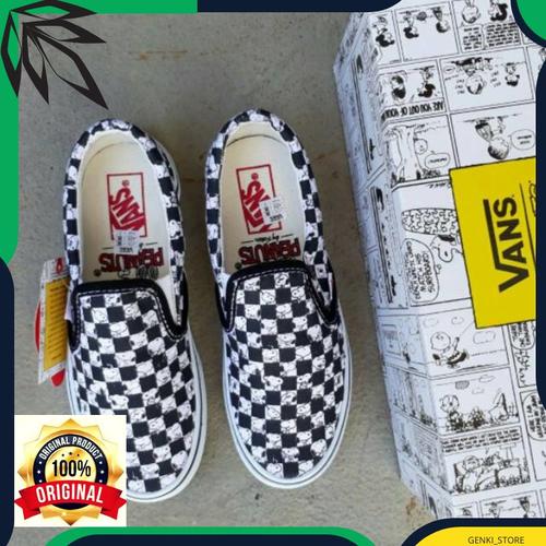 slip on vans snoopy