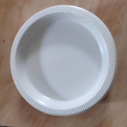 Foto Produk Piring Plastik Besar P-9 isi 50pcs, Piring Makan dari Gemilang 888