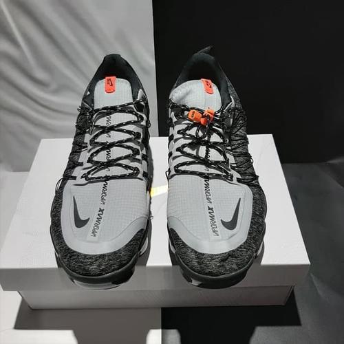 vapormax run utility grey