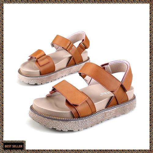 brown sandals platform