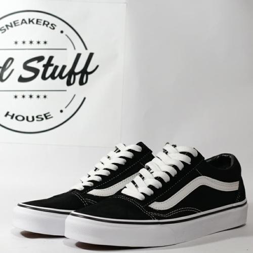 Foto Produk Vans Oldskool Black & White Original BNIBWT - 42 dari Axl_Stuff