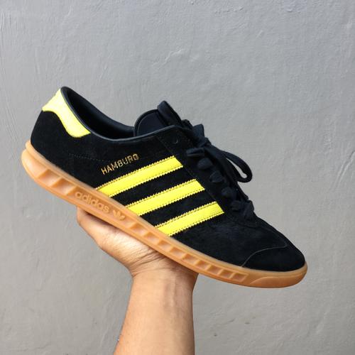 harga adidas hamburg