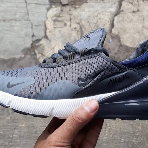 nike grey 270