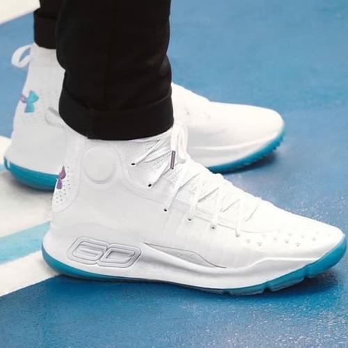 Under armour outlet curry 4 white