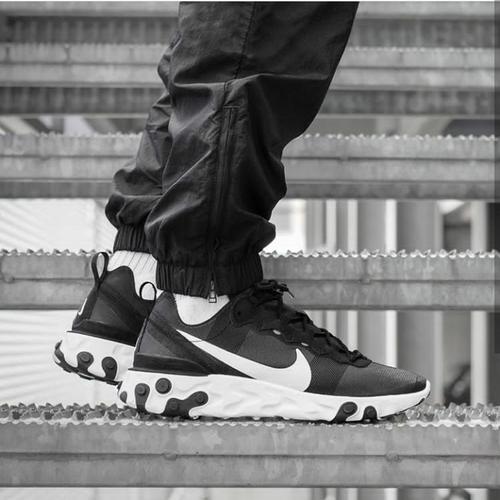 react element 55 men's black white