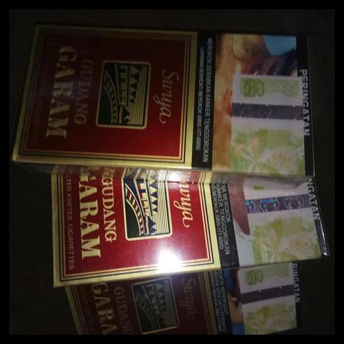 Jual PROMO ROKOK GUDANG GARAM SURYA 12 MERAH . BEST SELLER! - Jakarta