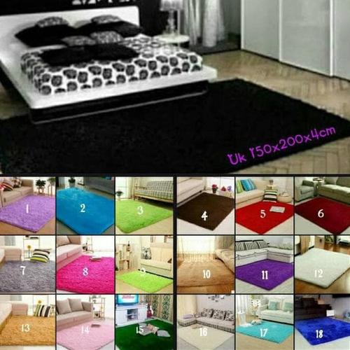 Foto Produk Karpet bulu lembut 150*200 Tebel 4cm dari Raka Here_shop