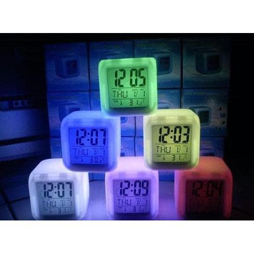 Foto Produk Jam weker alarm Moody Clock Kubus Berubah 7 Warna Pengukur suhu HHM117 dari Raka Here_shop