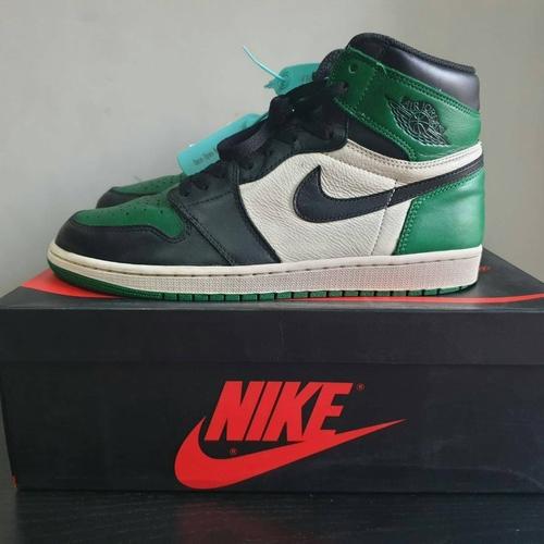Jual Air Jordan 1 Green Pine - Kota Bandung - TokoSepatu_Molotov | Tokopedia