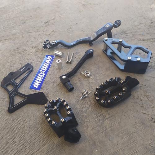 Foto Produk FOOT STEP PIJAKAN REM SHIFTER PELINDUNG GEAR TENSIONER HONDA CRF 150 L dari BDGXGEAR