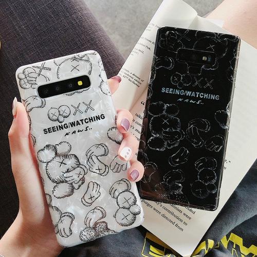 Gambar shell Kaws Phone Case Samsung S8 S9 Samsung S10 Plus Samsung Note 8 No dari mainan anak12 undefined Tokopedia