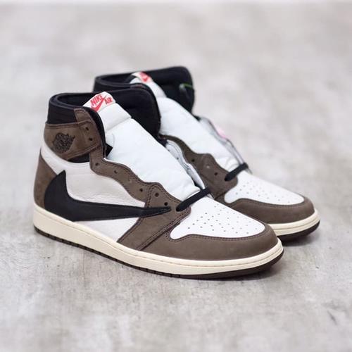 aj1 reverse swoosh