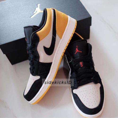 sail university gold black