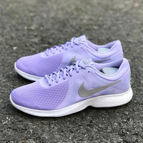 Jual Sepatu Nike Revolution 4 Purple White - Kab. Karawang -  middle.sneakers | Tokopedia