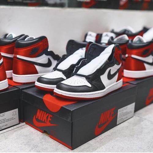 Jual AJ 1 SATIN BLACK TOE - Jakarta 