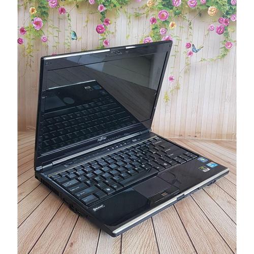 日本製 ノートパソコン 中古良品 13.3型 FUJITSU 富士通 SH560/3B Core
