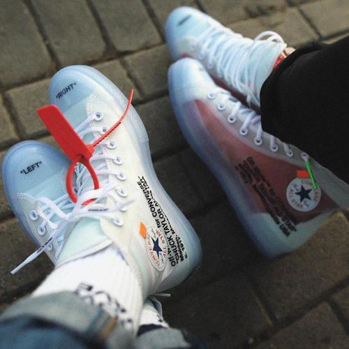 chuck taylor vulcanized off white