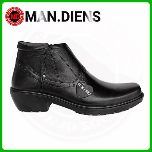 Foto Produk MANDIENS - SJ.K182 Sepatu Boot Kulit Original Medali Export Quality - Hitam, 40 dari Toko Man Dien