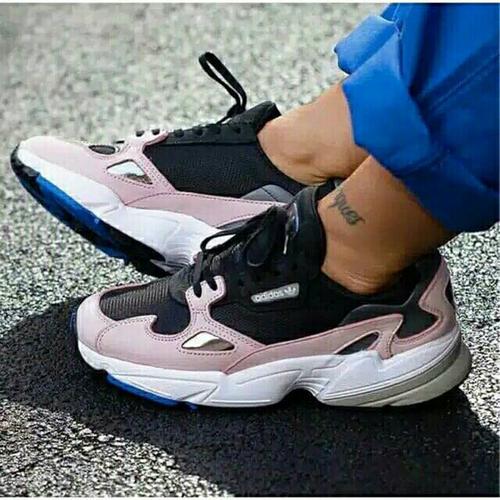 adidas core falcon