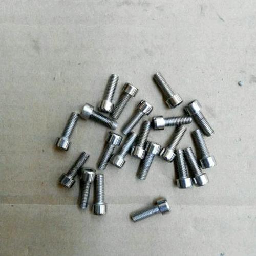 Foto Produk siap kirim Baut L Rak Botol Minum (2Pcs) Steel. Bolt For Bottle Cage. dari Ratna sirumpet