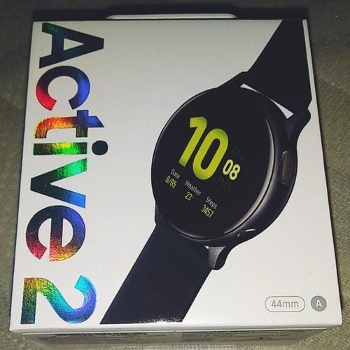 Foto Produk Samsung Galaxy Watch Active 2 Aluminium Black BNIB Garansi SEIN - Stainless GOLD dari MKK Cellular
