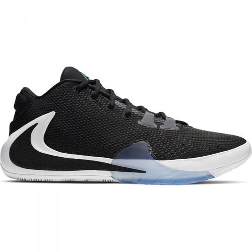 zoom freak all white
