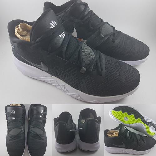 kyrie flytrap black and white