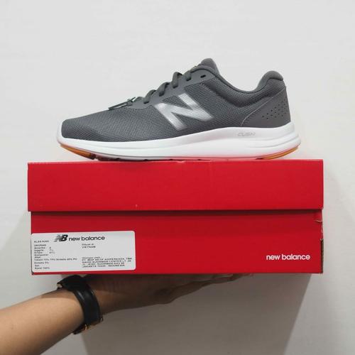 Jual NEW BALANCE ME430CL1 - Kab. Badung 