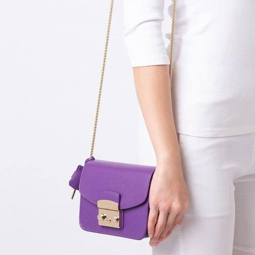 Jual Furla metropolis mini crossbody viola 17 x 13 cm - Jakarta Selatan -  Fitbagstore | Tokopedia