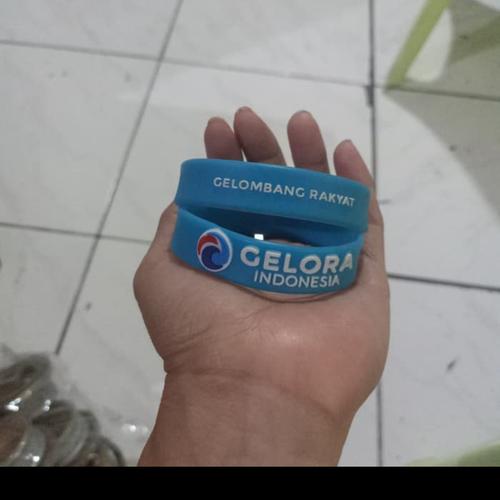 Foto Produk 100pcs gelang Gelora dari luber rubber