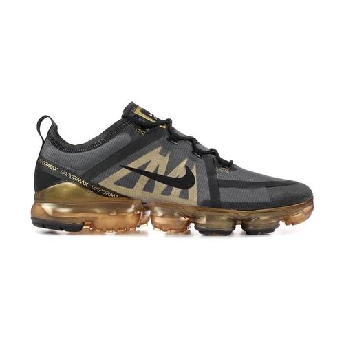 nike initiator metallic silver