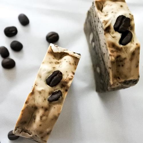 Gambar ABINAYA FACE AND BODY SOAP BAR BOOMI BALI / SABUN ALAMI KOPI dari Boomi Bali Kab. Bantul Tokopedia