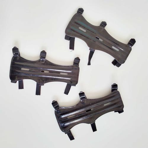 Foto Produk Arm Guard Hitam, Pelindung Tangan untuk Panahan, dari Enigma Zone