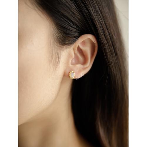 Foto Produk Dear Me - Merlin Earring (925 Sterling Silver with 18K Gold Plating) dari Dear Me Jewelry