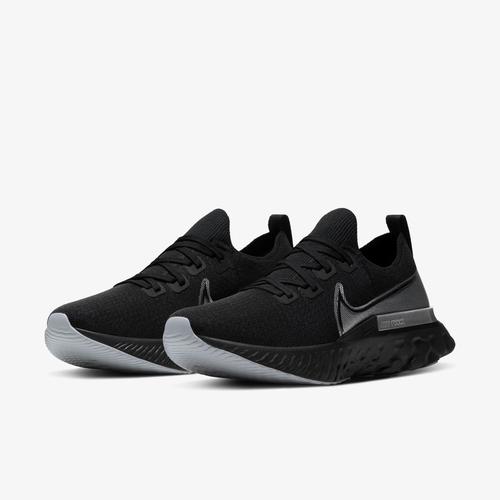 infinity flyknit react